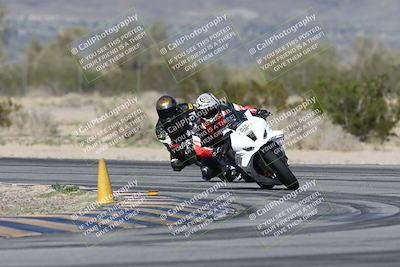 media/Jan-15-2026-Racers Edge (Thu) [[dfebeb70ab]]/3-B Group/Session 4 (Turn 5)/